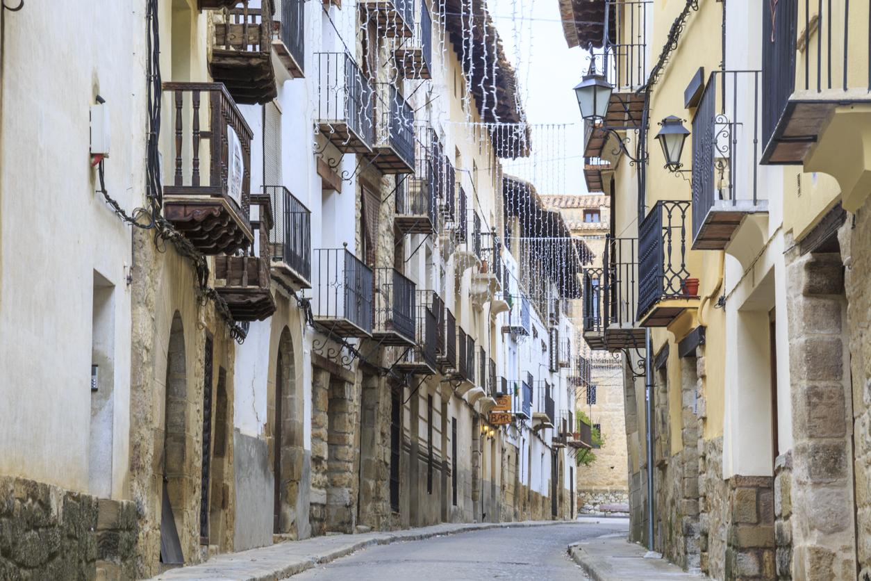 8 Pueblos Que Visitar En Oto o En Autocaravana Por La C Valenciana 
